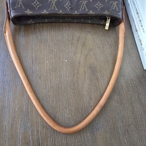 Looping GM Louis Vuitton Brown Monogram Shoulderbag - Picture 5 of 16